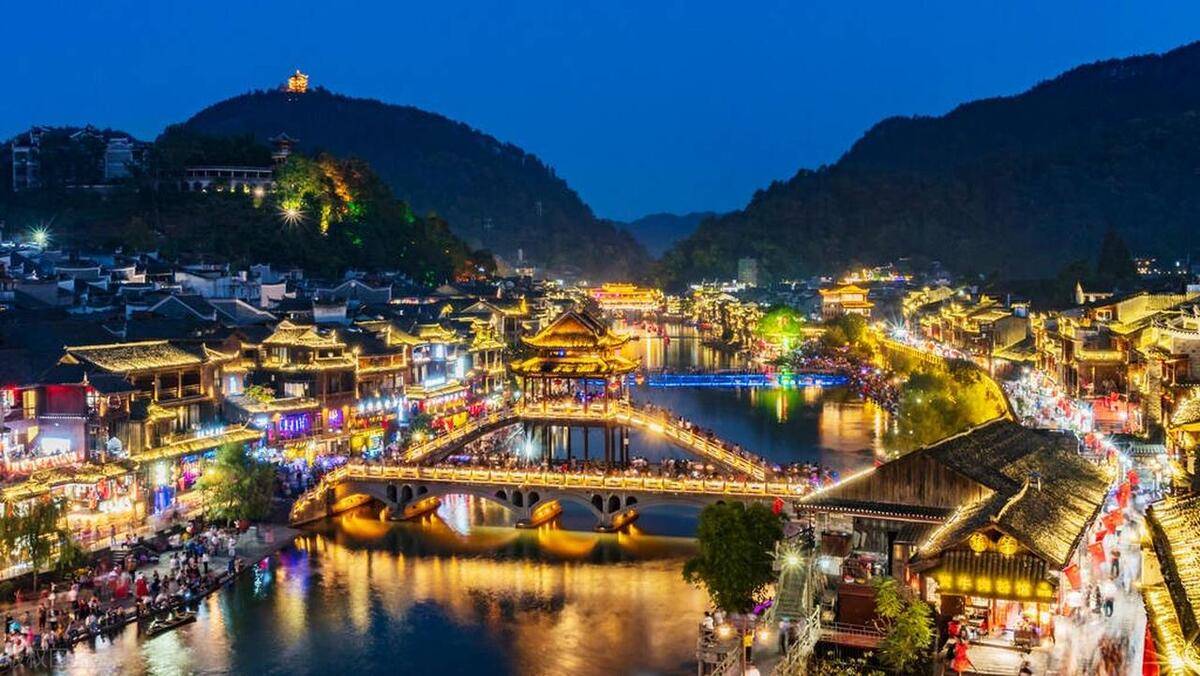 湖南小巷深处,邂逅湖南特色小店