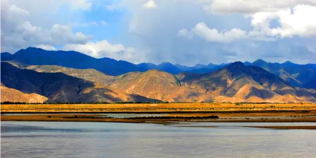 西藏,蓝天下的温馨日常与友情趣事